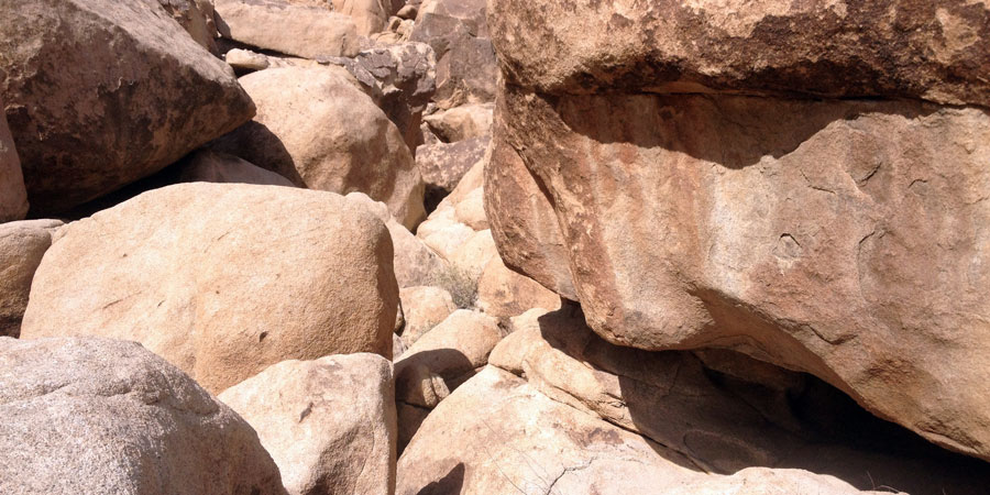 Crawl exit boulder